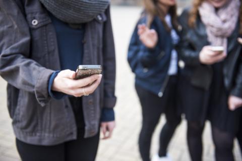 Ungdommens Røde Kors_UPL_chatrådgivning_ung på linje_ung online