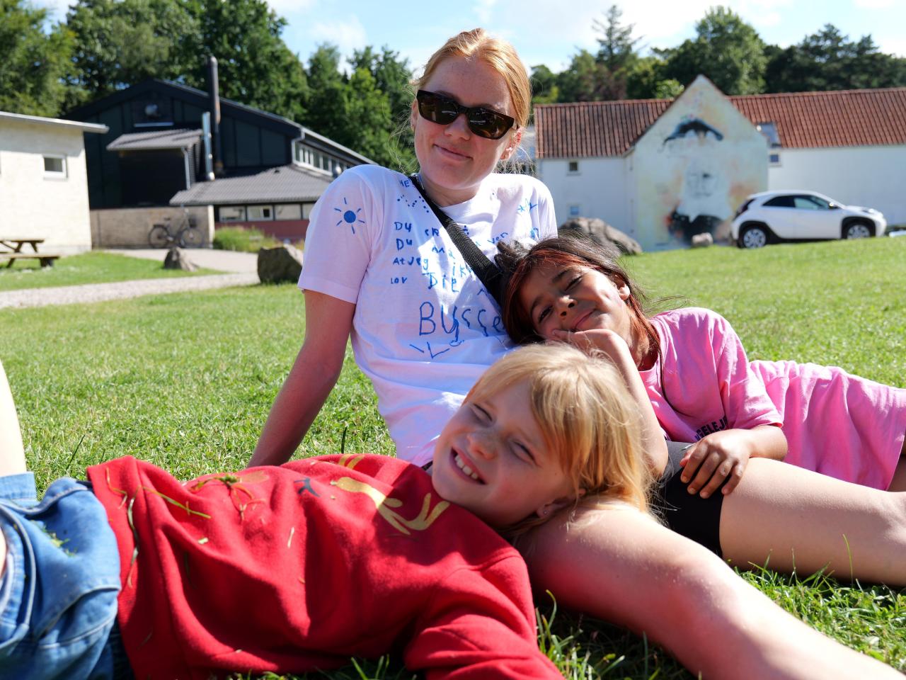 Ferielejr 2024 frivillig og to børn